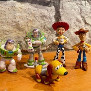 Lot 5 Toy Story PVC Action Figures Figurines 2-Buzz Woody Jessie Slink Cake Top